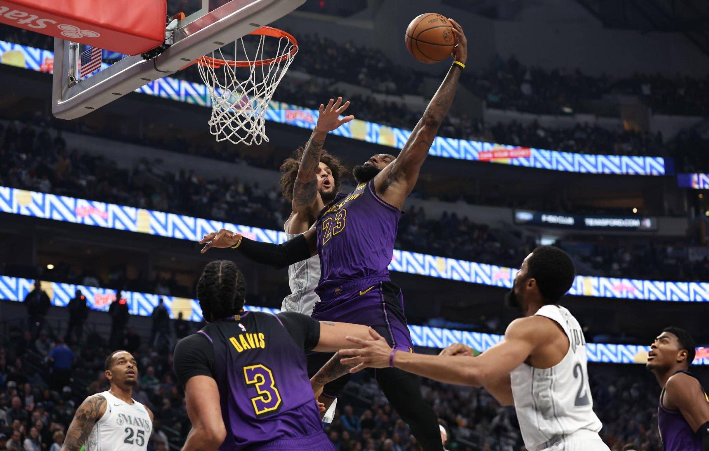 vwin.com-包含詹姆斯复出火力全开带队力挽狂澜的词条