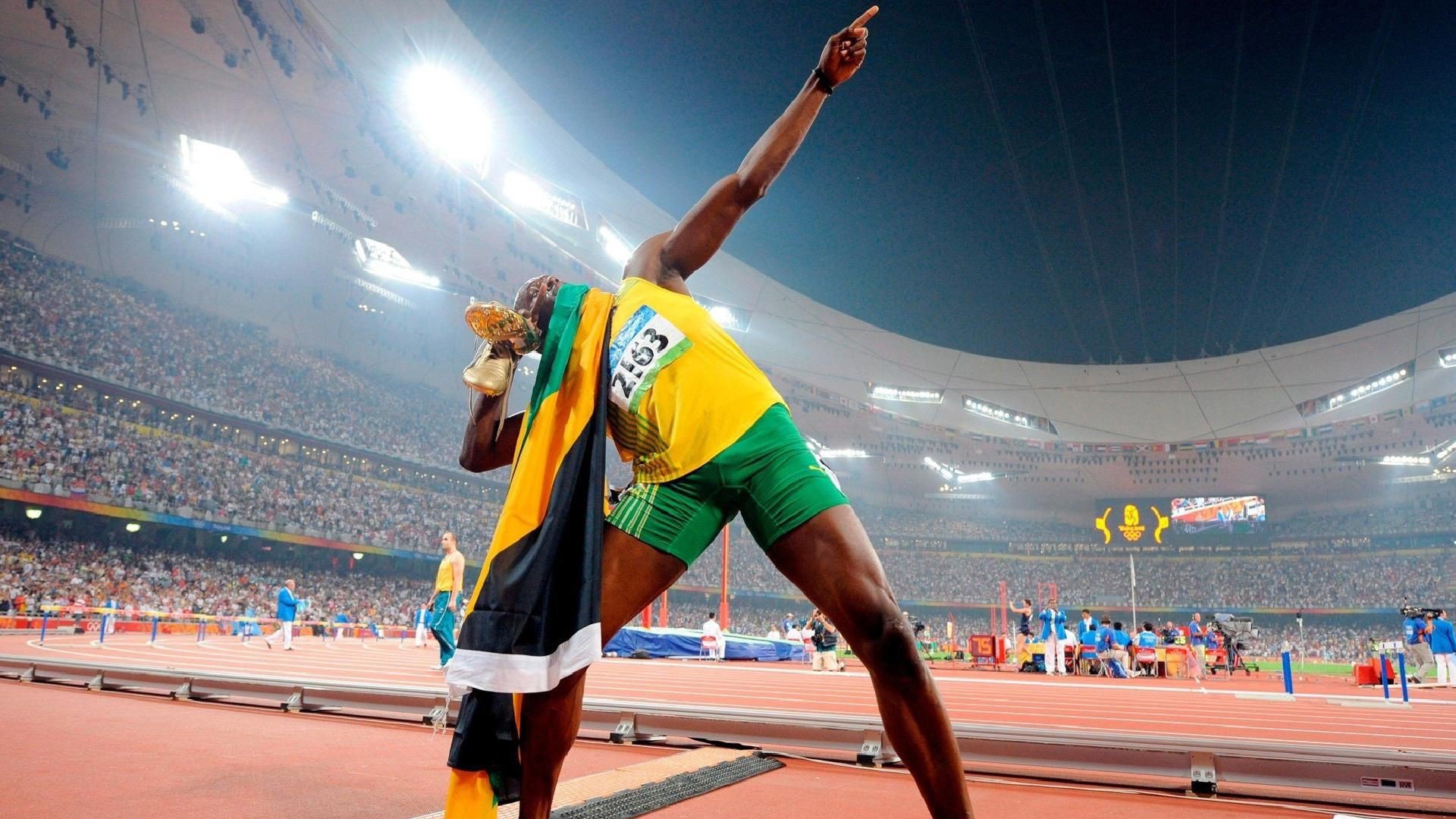 德赢体育注册入口-NBA球员在时尚周走秀成新趋势，场上场下皆焦点，nba球星走秀